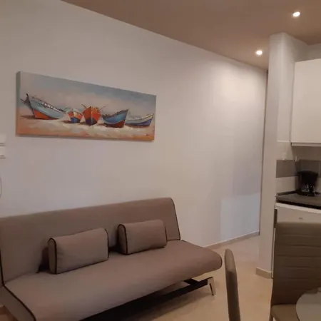 Dora's House Peraía